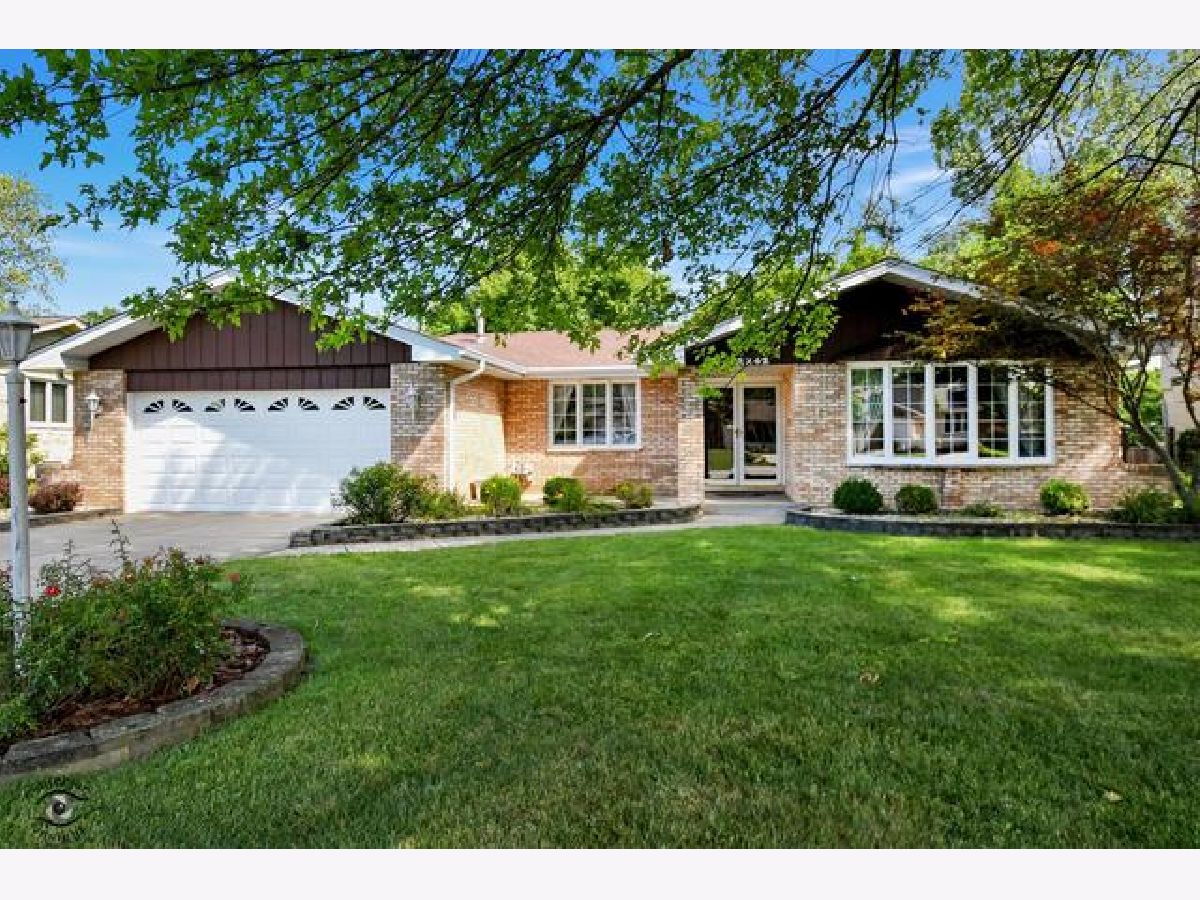 Homes Sold Sylvan Hill Orland Park Illinois, 12262 Forestview