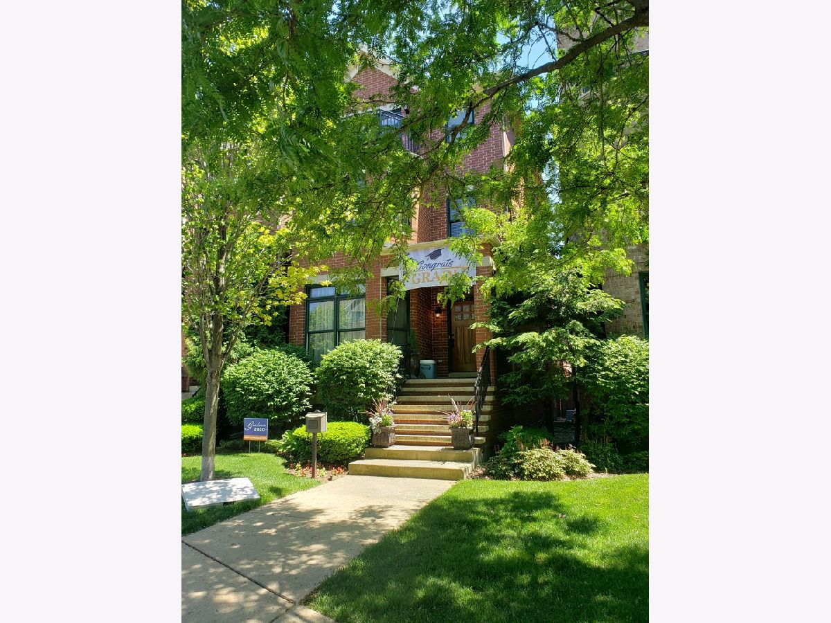 Homes Sold Bridgeport Village Chicago Illinois, 1305 33rd
