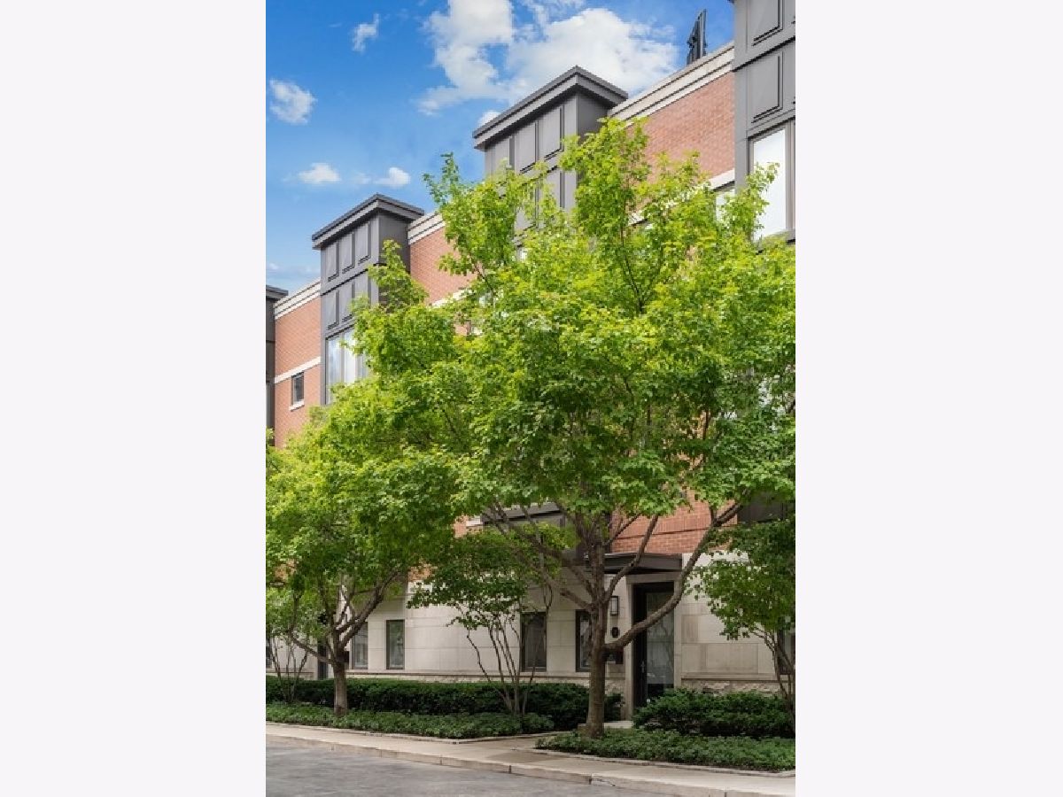 Townhomes & Homes Sold City Club Chicago Illinois, 460 Superior