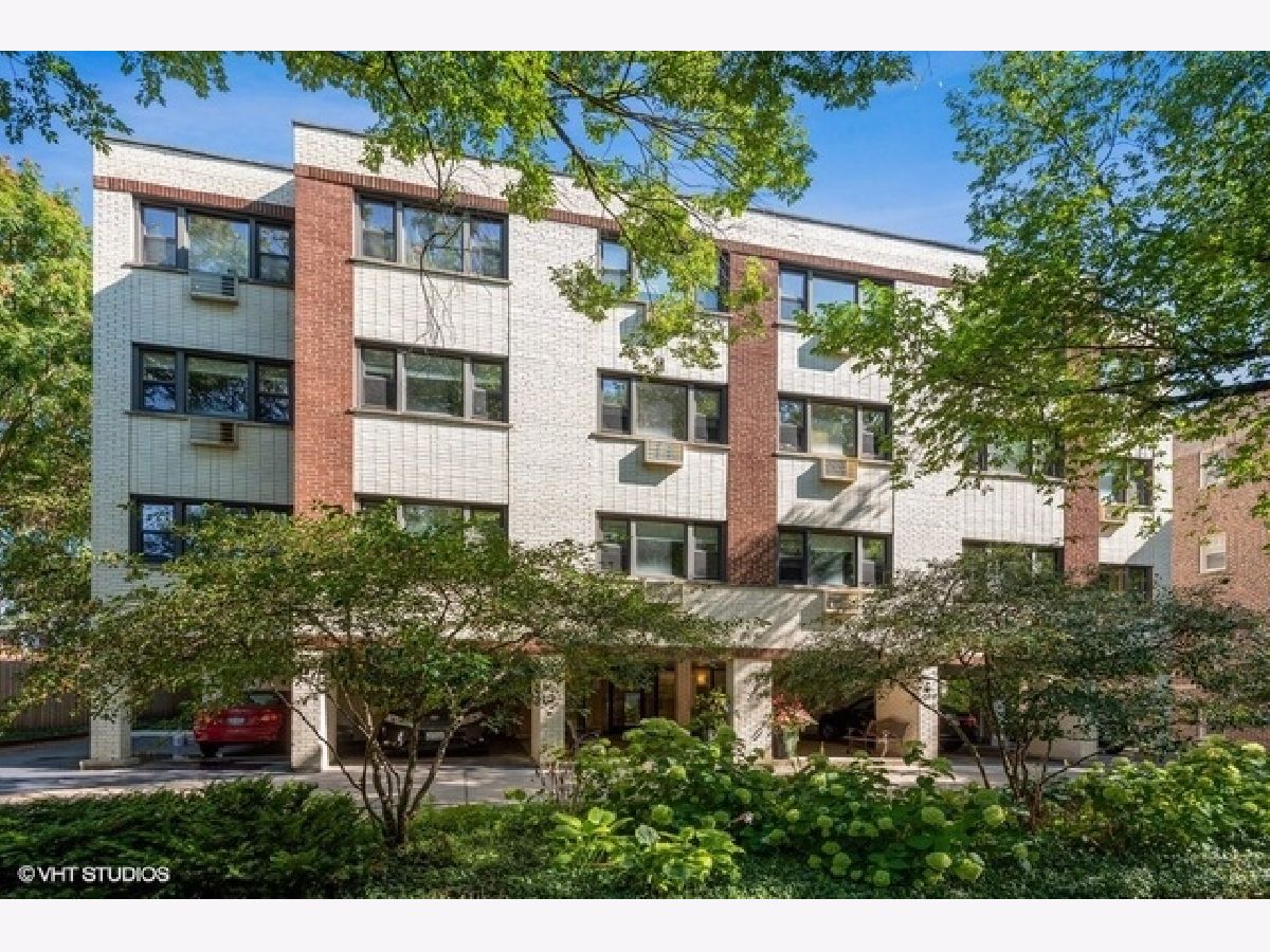 Condos & Townhomes Sold Reba Place Condominiums Evanston Illinois, 815 Reba