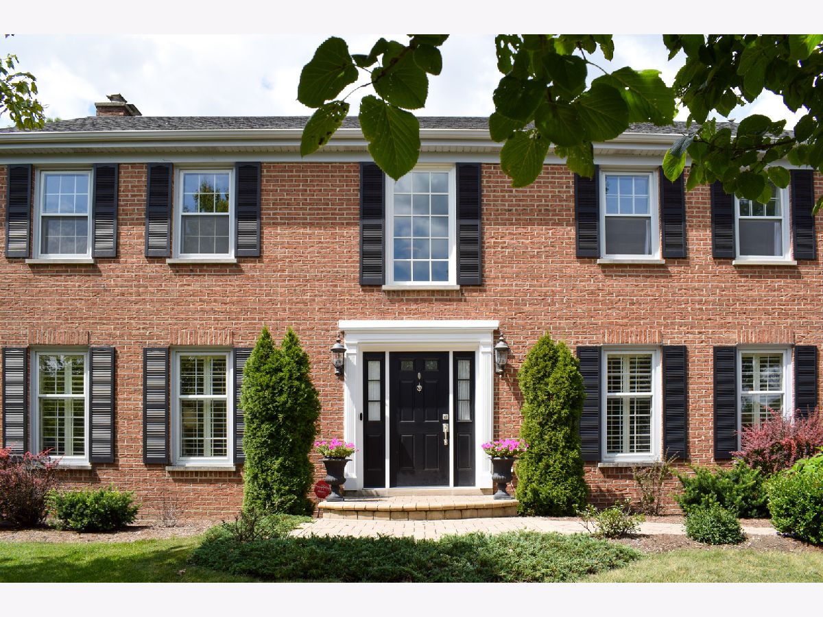 Homes Sold Tall Trees Barrington Illinois, 160 Tall Trees