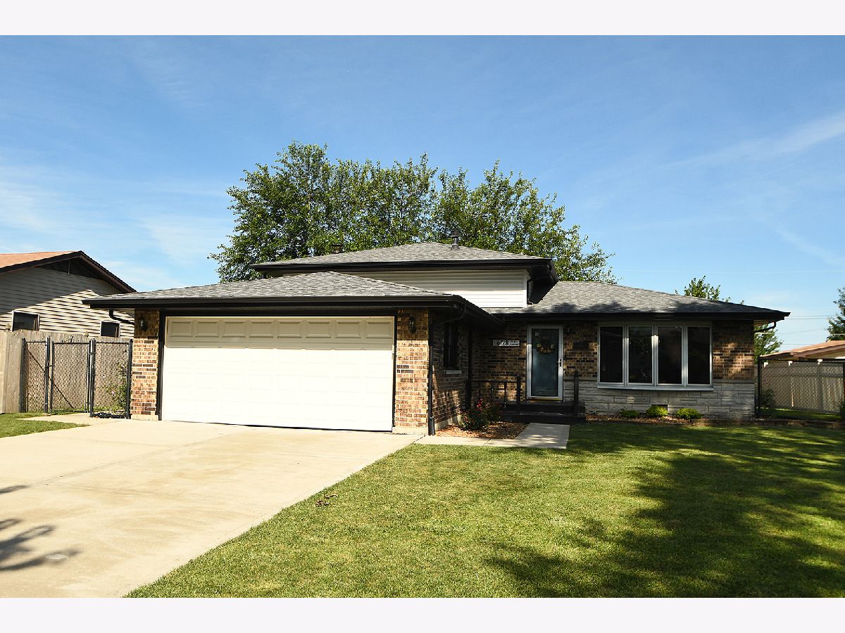 Homes Sold Tinley Heights Tinley Park Illinois, 16728 Oketo