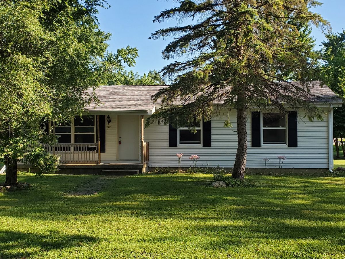 Homes Sold Cowans Pontiac Illinois, 717 North