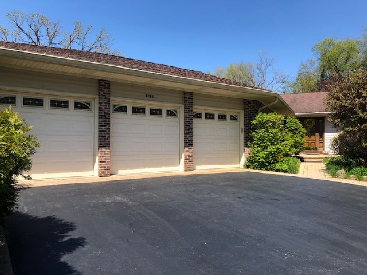 Homes Sold Sherwood Oaks Elgin Illinois, 1104 Nottingham