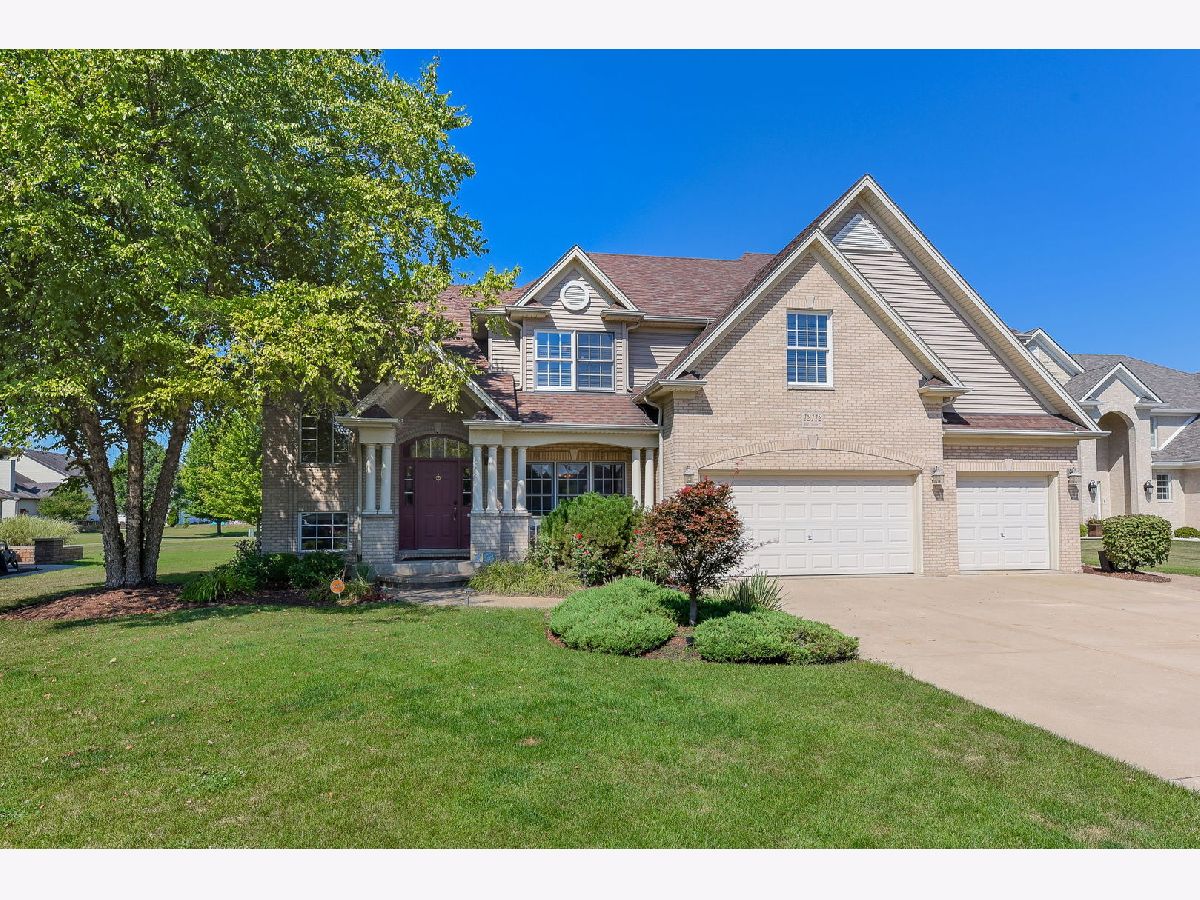 Homes Sold White Ash Farm Plainfield Illinois, 12112 Red Clover
