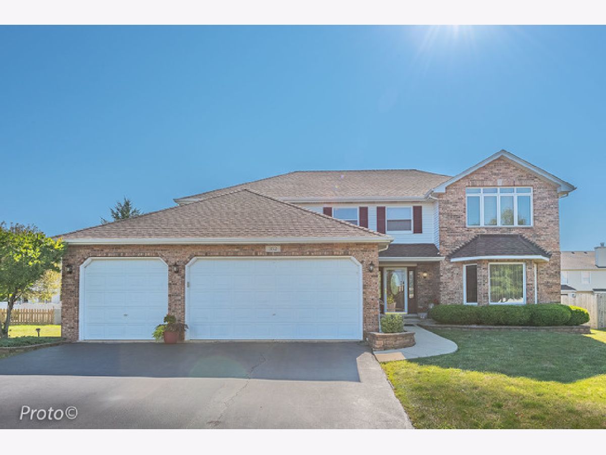 Homes Sold Creekside Bolingbrook Illinois, 352 Fox Bend