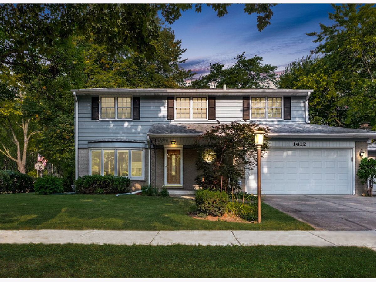 Homes Sold Coachlight Manor Mount Prospect Illinois, 1412 Columbine
