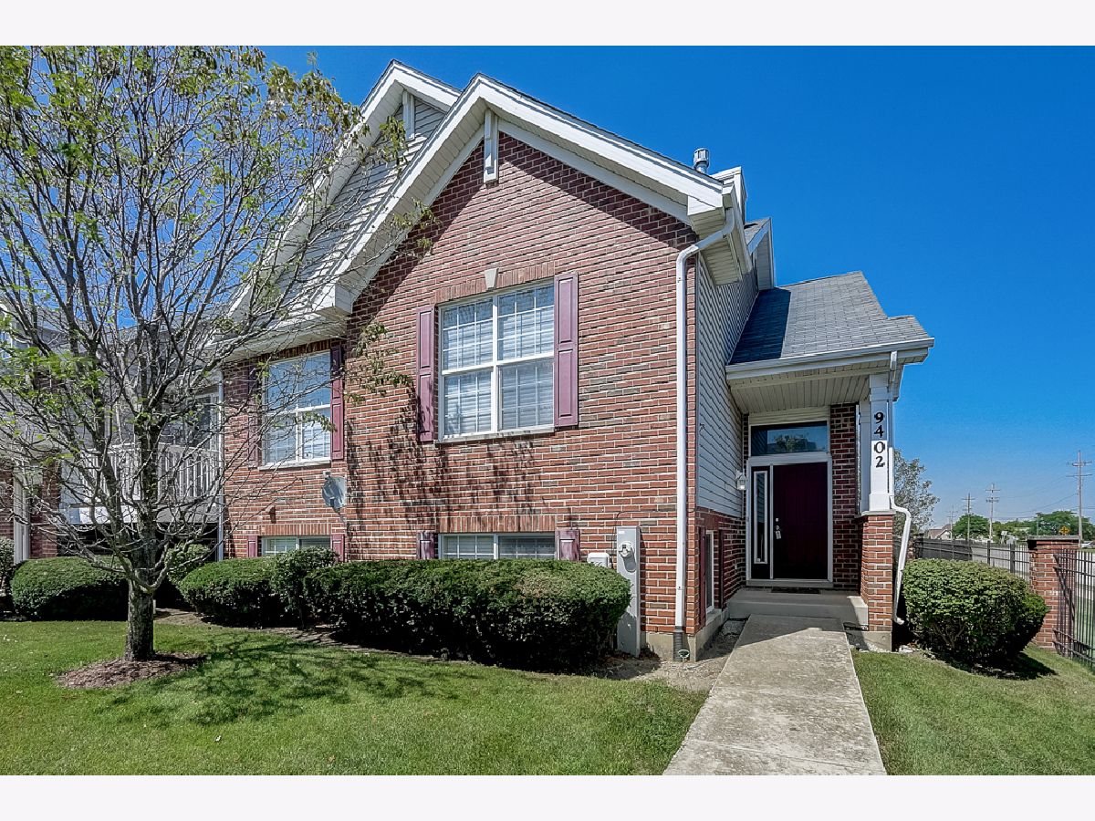 Townhomes & Homes Sold Georgetown Orland Park Illinois, 9402 Plymouth