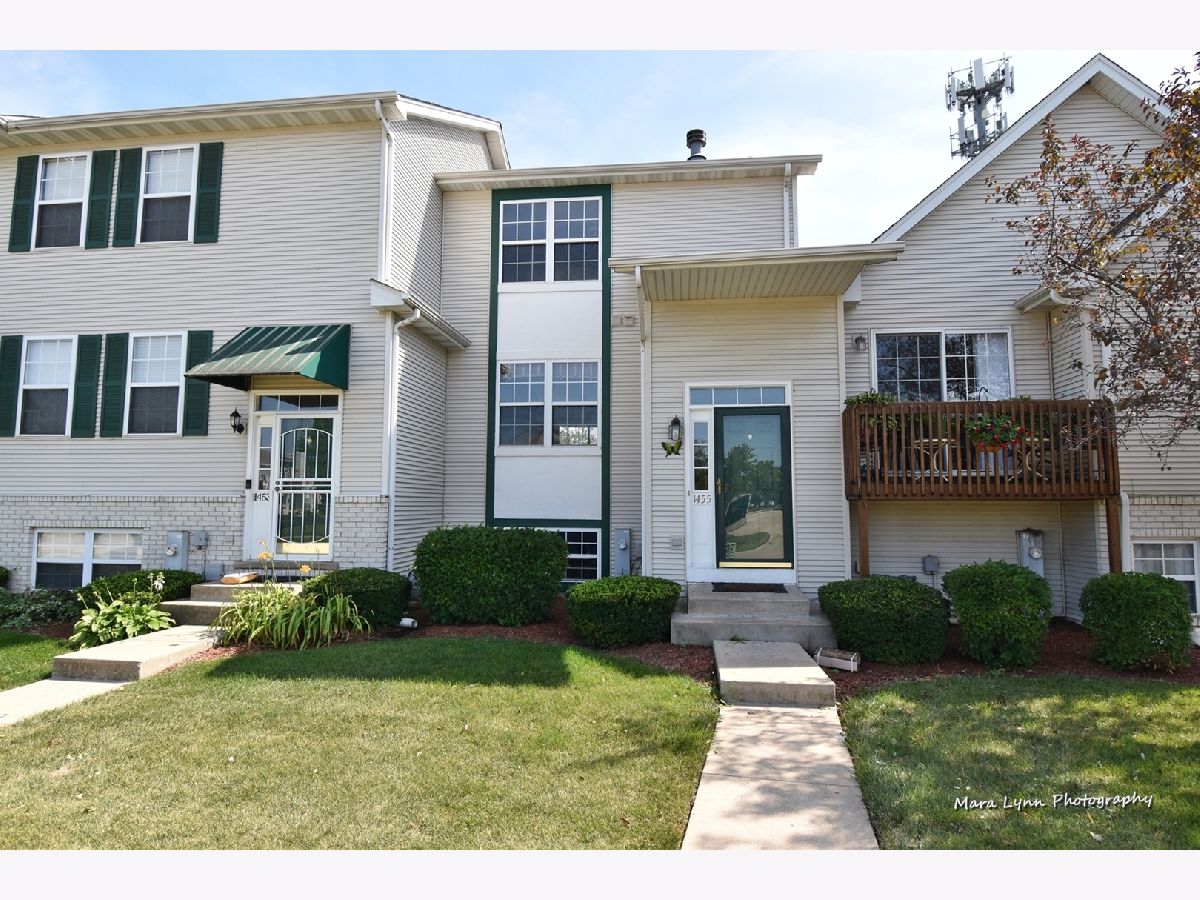 Townhomes Sold Autumn Ridge Commons Crest Hill Illinois, 1455 Berta