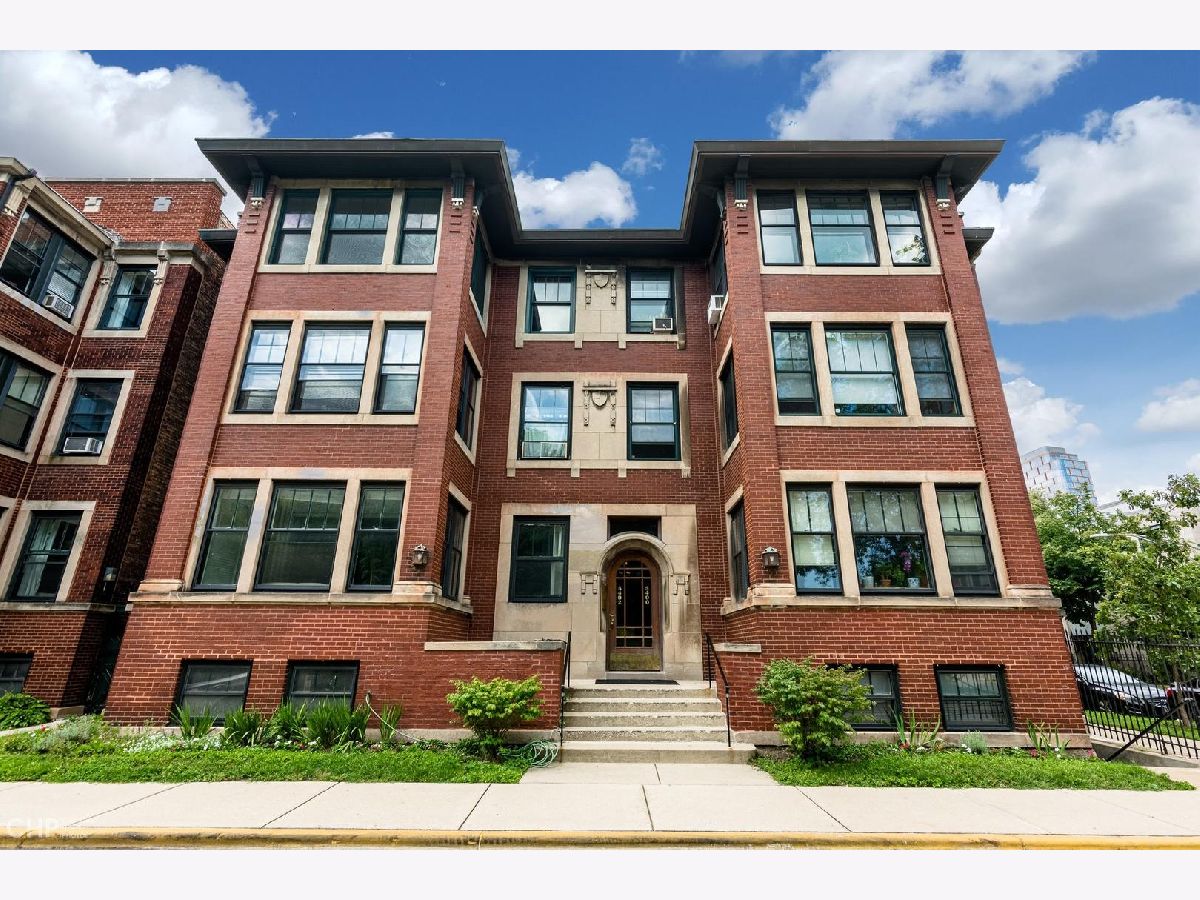 Condominiums & Homes Sold East View Park Chicago Illinois, 5402 East View Park