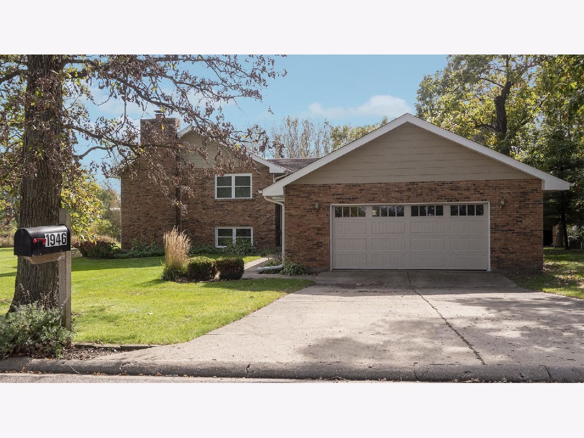 Homes Sold Dugan Woods Sugar Grove Illinois, 1946 Fays
