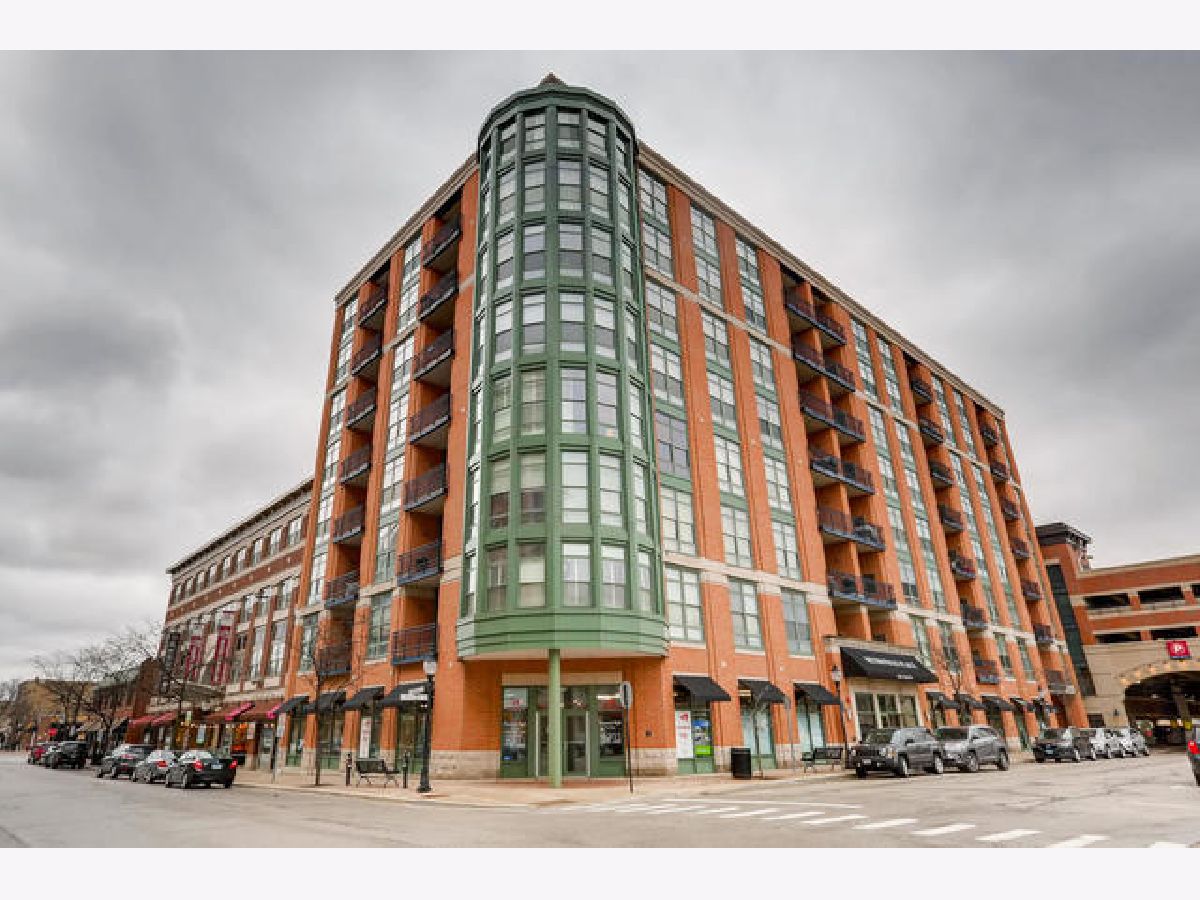 Condominiums Rented Metropolis Arlington Heights Illinois, 1 Highland