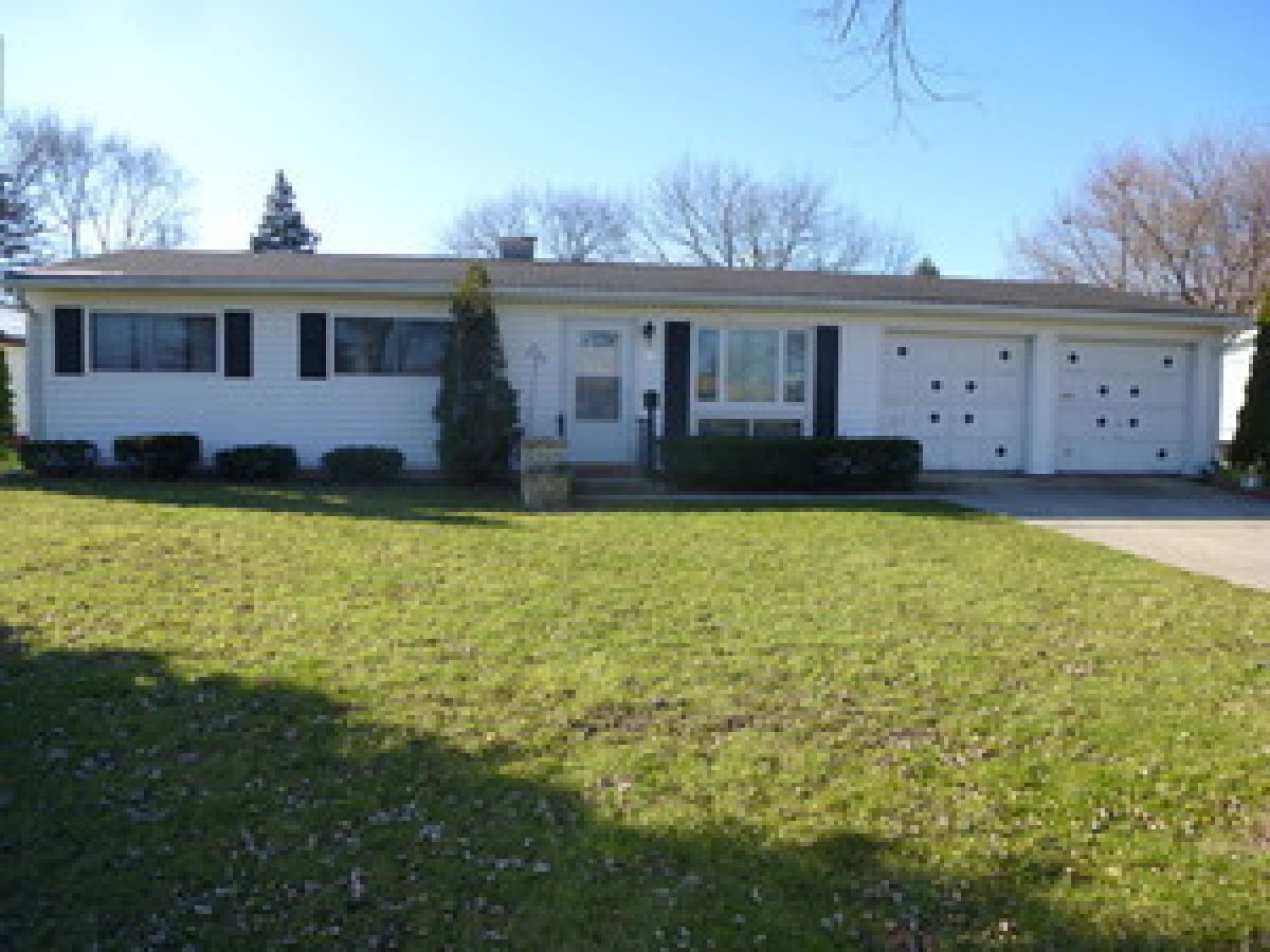 Boulder Hill Montgomery IL, Homes & Townhomes For Sale & For Rent