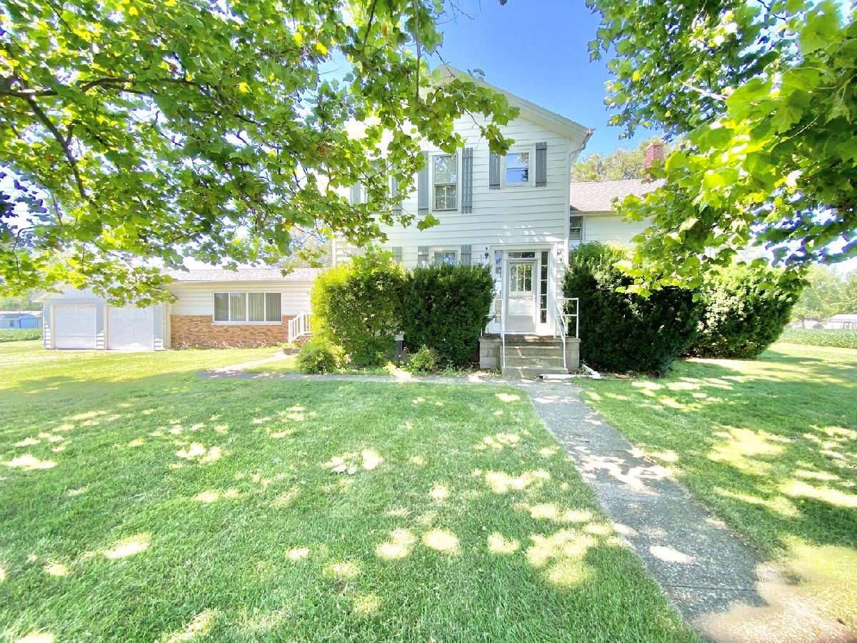 Homes Sold Schluters Thomasboro Illinois, 605 Thomas