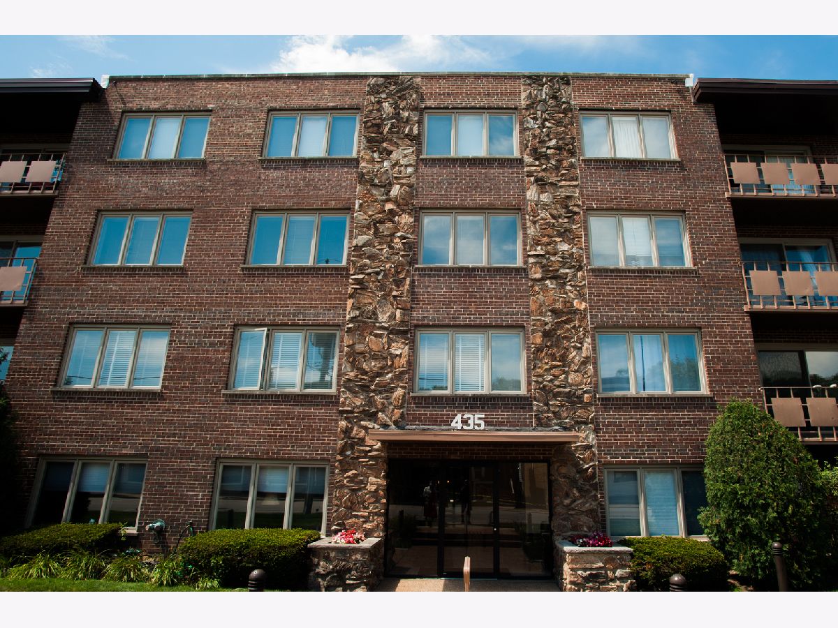 Condominiums Sold Indian Ridge Wilmette Illinois, 435 Ridge