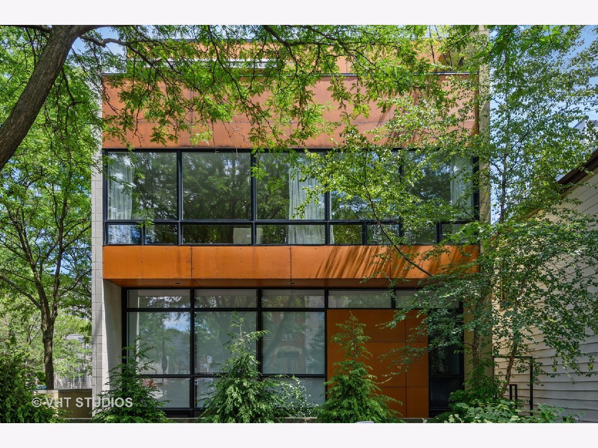 Condominiums & Homes Sold East Ukrainian Village Chicago Illinois, 839 Hermitage