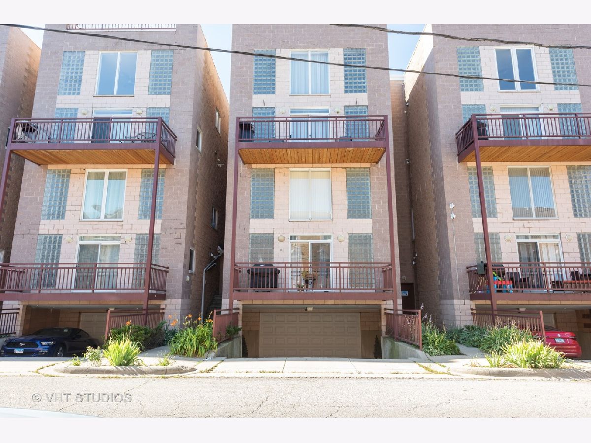 Condominiums Sold Evelyn Terrace Chicago Illinois, 8735 Catherine