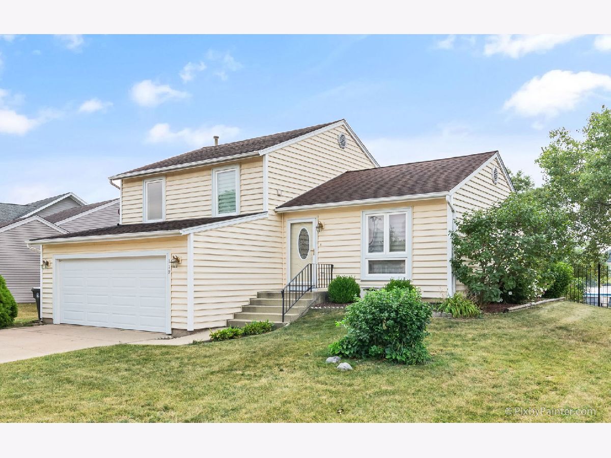 Homes Sold Arlingdale Lake Streamwood Illinois, 119 Heather