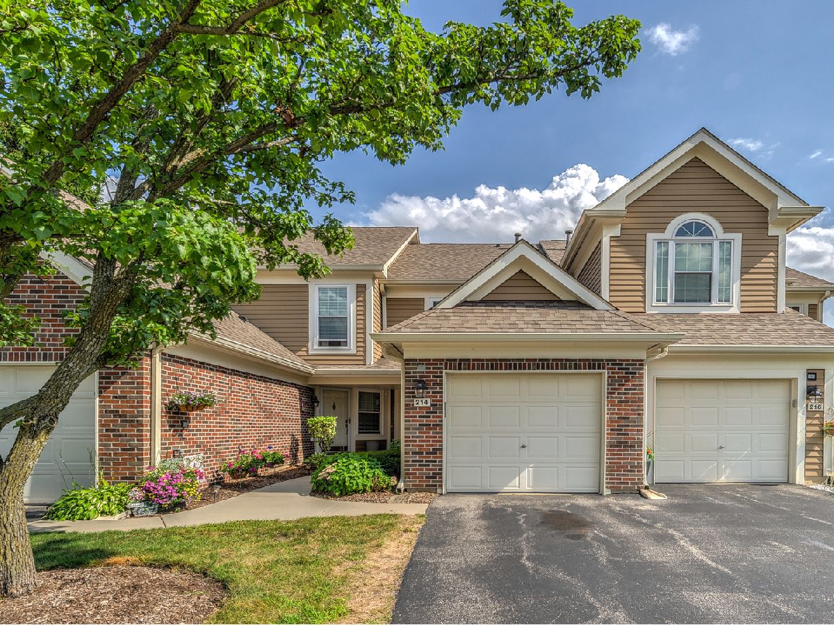 Townhomes & Homes Rented Haverford Schaumburg Illinois, 214 Steeplechase