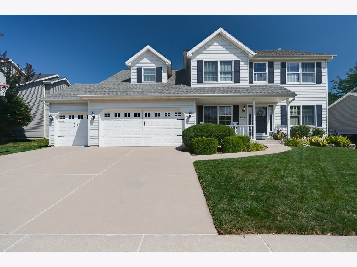 Homes Sold Eagle Crest North Bloomington Illinois, 2813 Chesapeake