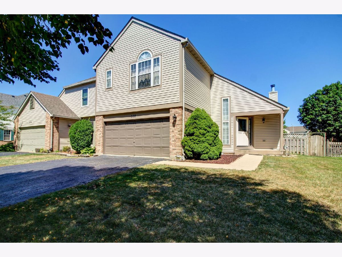 Townhomes & Condos Sold Picardy Bolingbrook Illinois, 230 Paddington