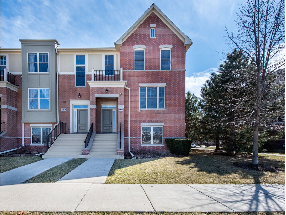 Condos & Townhomes Rented Port Clinton Place Vernon Hills Illinois, 1121 Port Clinton