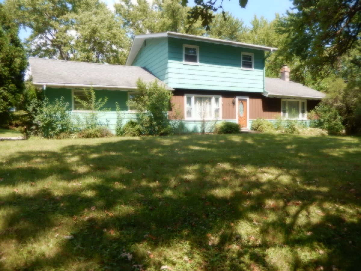 Homes Sold Hillview Estates Fox River Grove Illinois, 1200 Algonquin