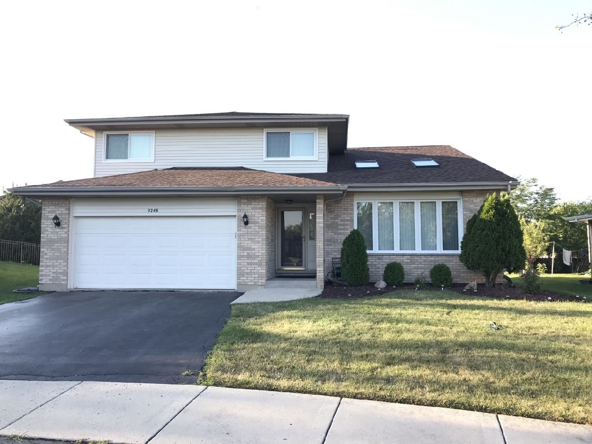 Townhomes & Condos & Homes Sold Timberline Orland Hills Illinois, 9248 Maplewood