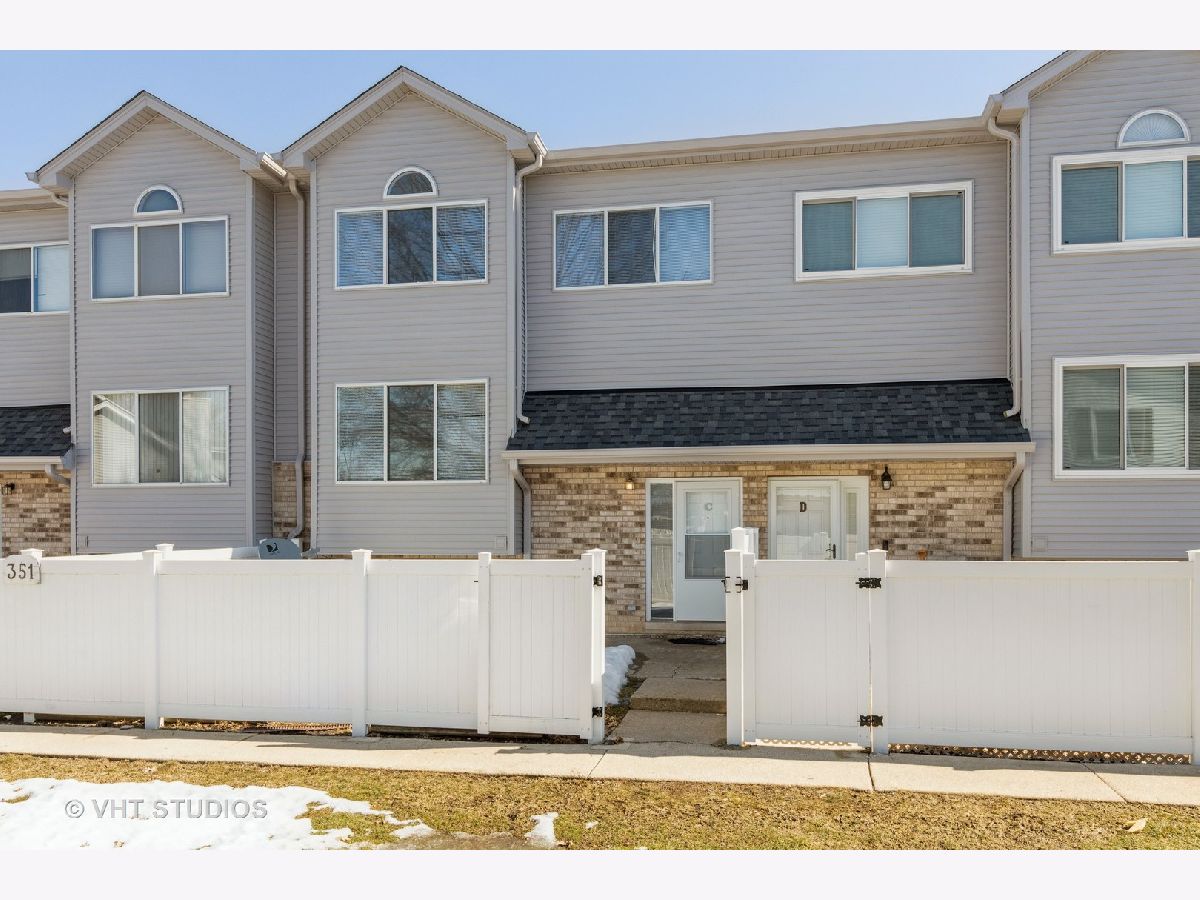 Townhomes & Condos Sold Fox Chase Aurora Illinois, 351 Park Ridge