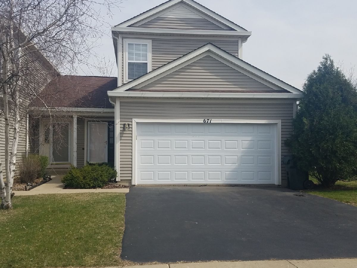 Homes & Townhomes & Condos Rented Bellchase Lake In The Hills Illinois, 671 Wedgewood