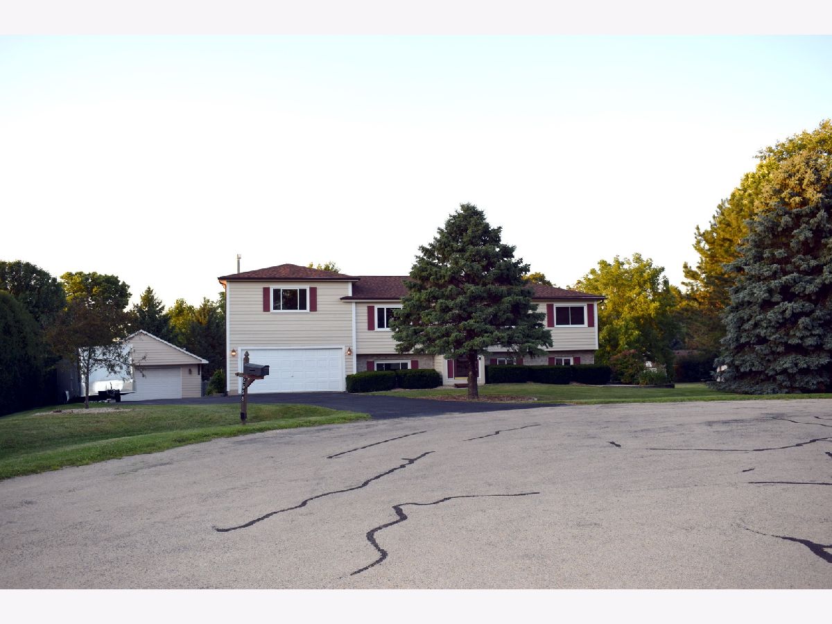 Condos & Townhomes & Homes Sold Classon Estates Somonauk Illinois, 2558 N 4670th