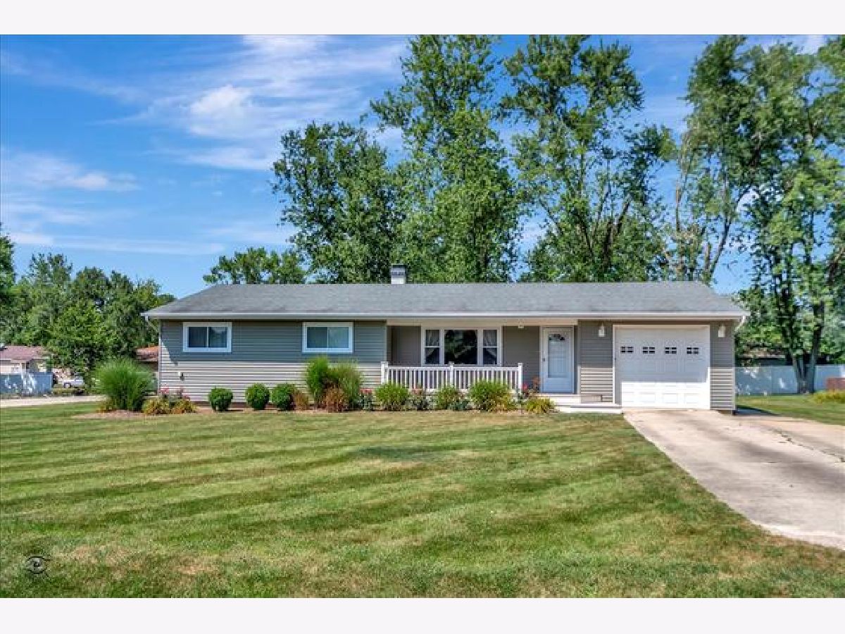 Homes Sold New Lenox Estates New Lenox Illinois, 241 Woodlawn