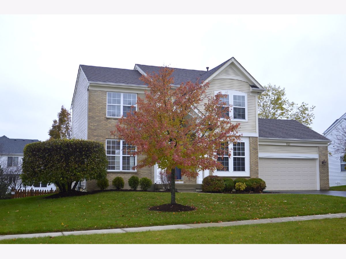 Homes & Townhomes Rented Cedar Crossing Lake Villa Illinois, 521 Middlebury