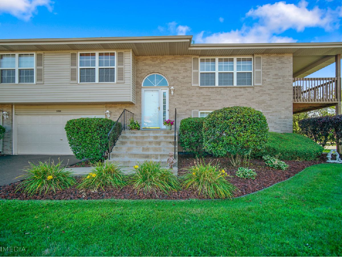 Condominiums Sold Eagle Ridge Condominiums Oak Lawn Illinois, 5301 109th