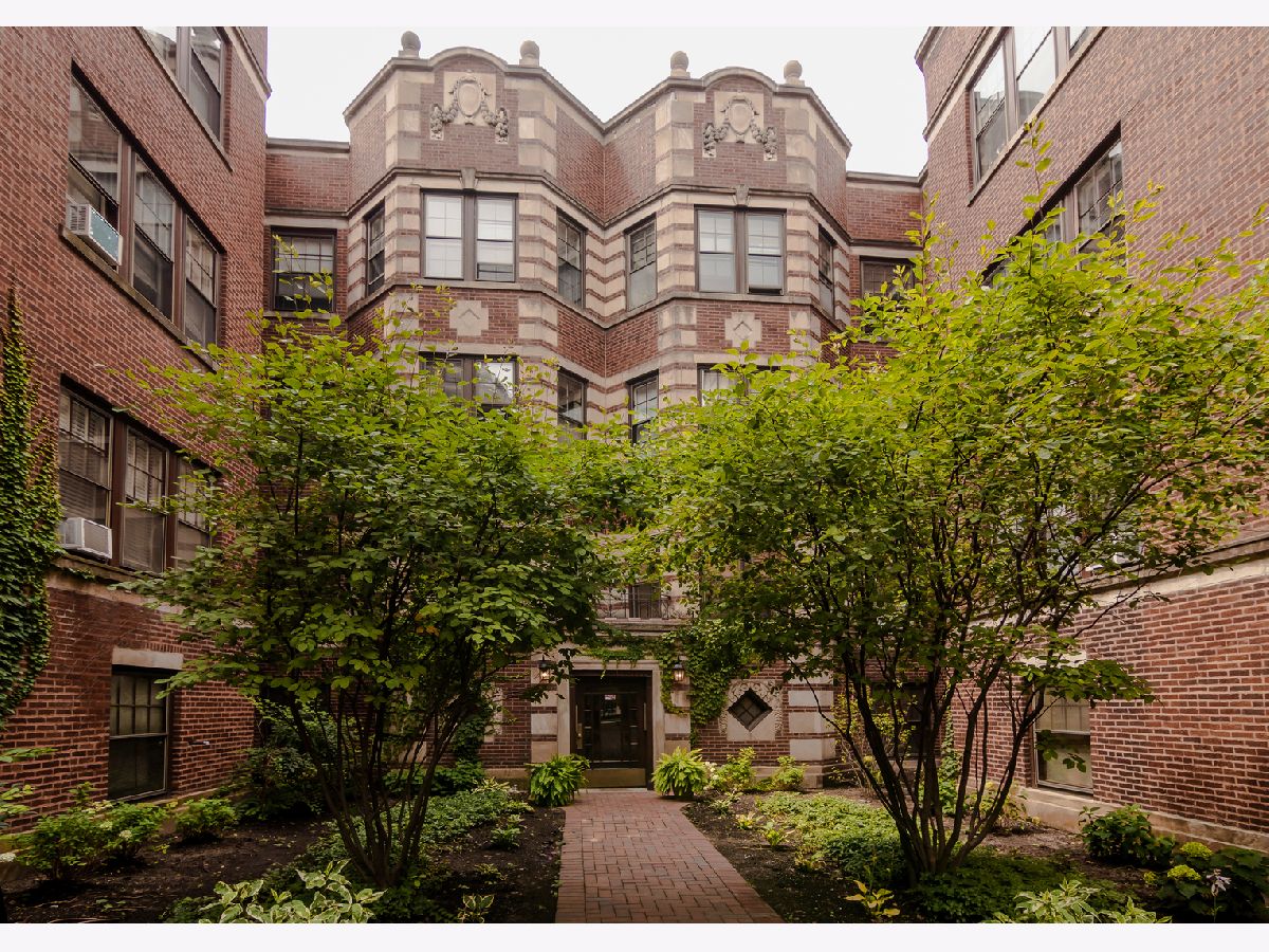 Condominiums Sold St Francis Courts Evanston Illinois, 360 Ridge