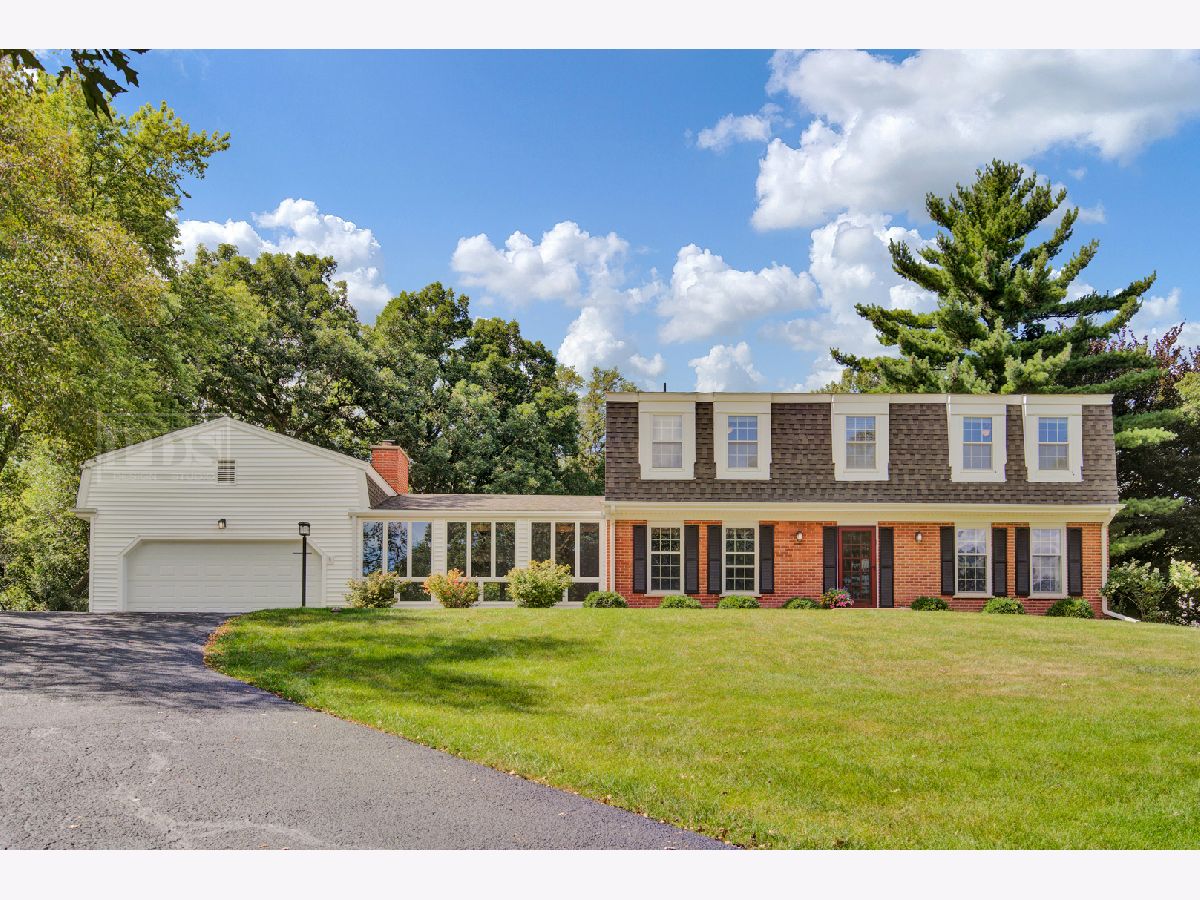 Homes Sold Lake Tara West Dundee Illinois, 16N690 Sumter