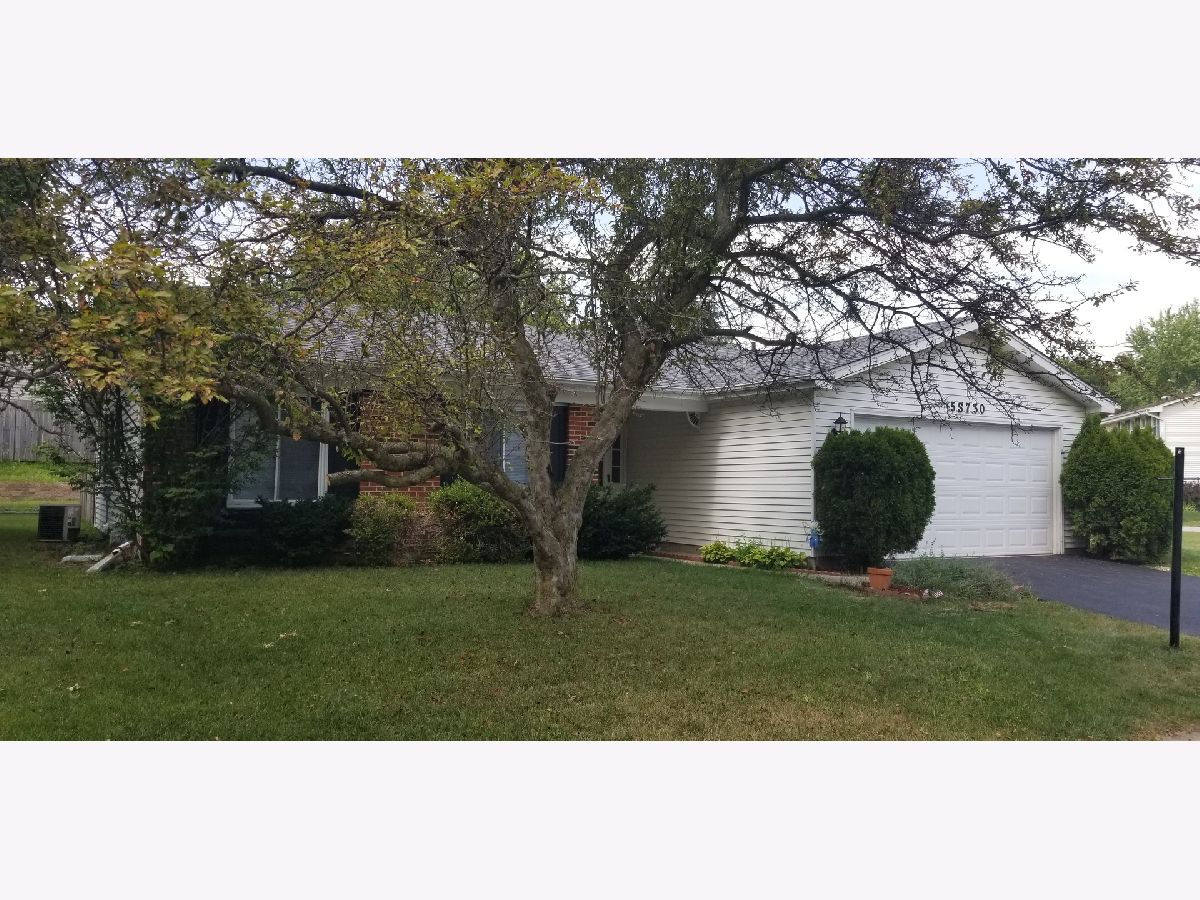 Homes & Townhomes & Condos Rented Steeple Run Naperville Illinois, 5S730 Malibu