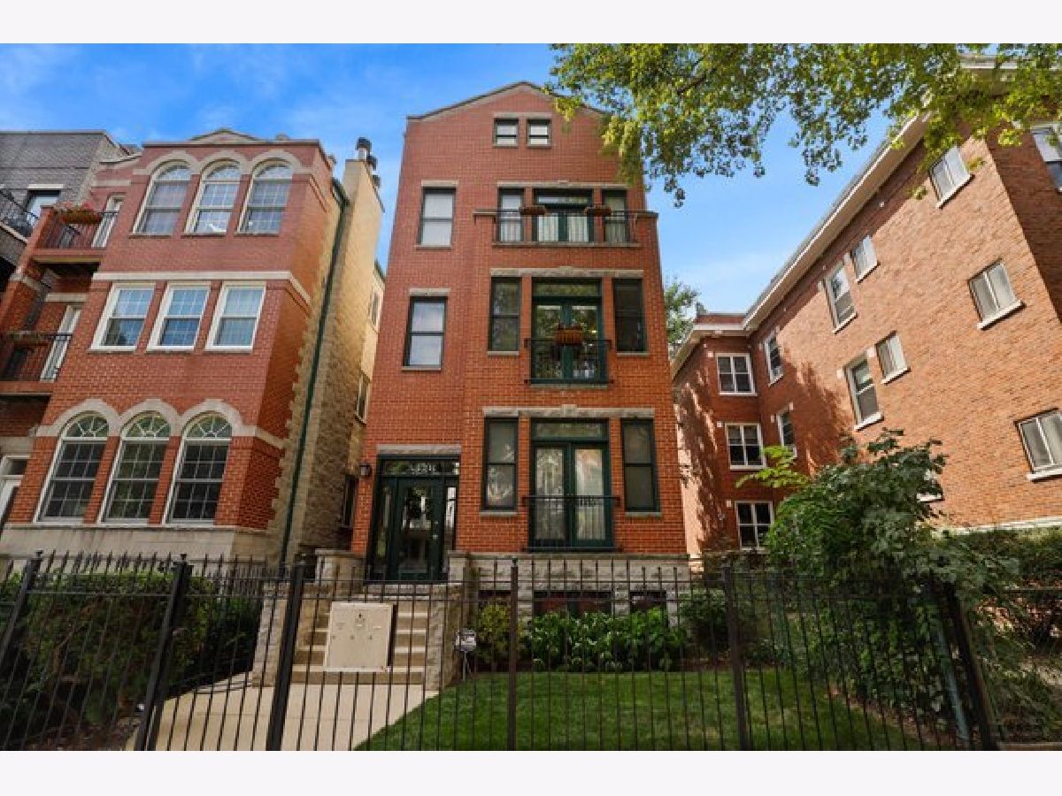 Condos & Townhomes Sold Kenmore Chicago Illinois, 3328 Kenmore