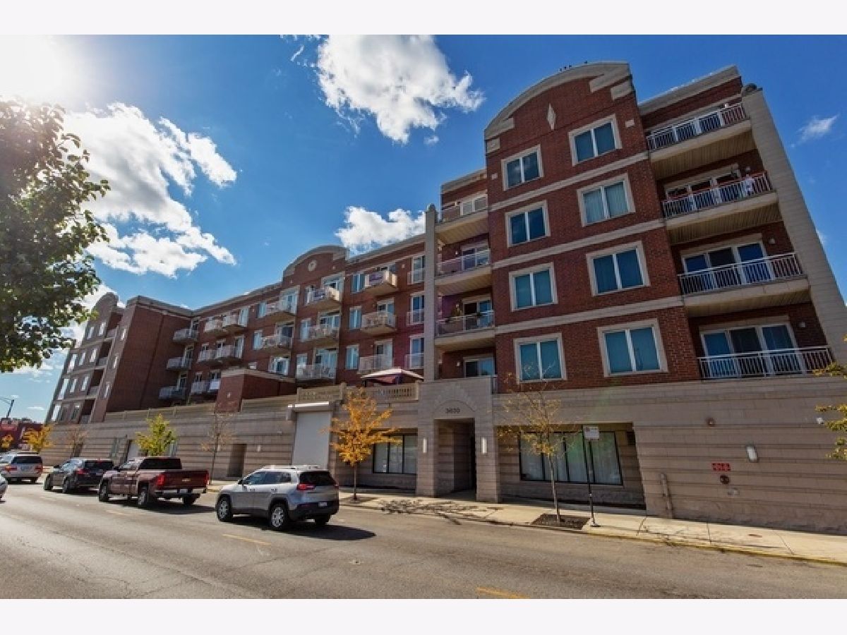 Condominiums Sold Verandas On Harlem Chicago Illinois, 3630 Harlem