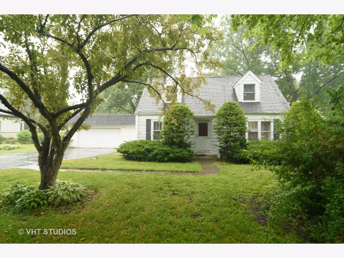 Homes Sold Pinegate Arlington Heights Illinois, 2418 Pine