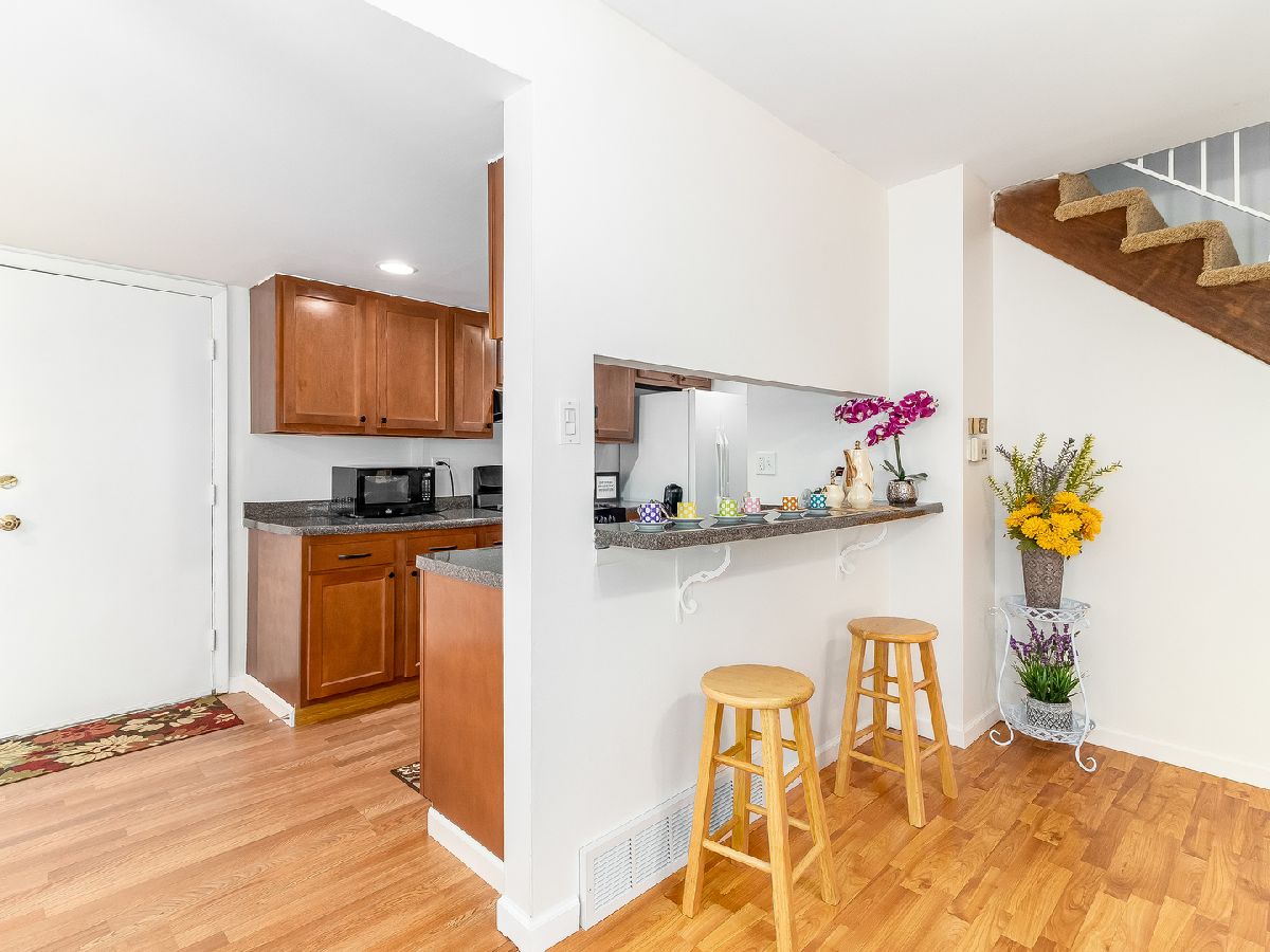 29W542 Winchester Circle, Warrenville, Illinois 60555 MLS 10826810