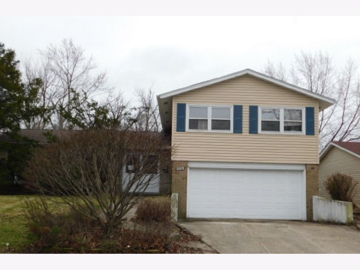 Homes Sold Pacesetter Hazel Crest Illinois, 2713 Knollwood