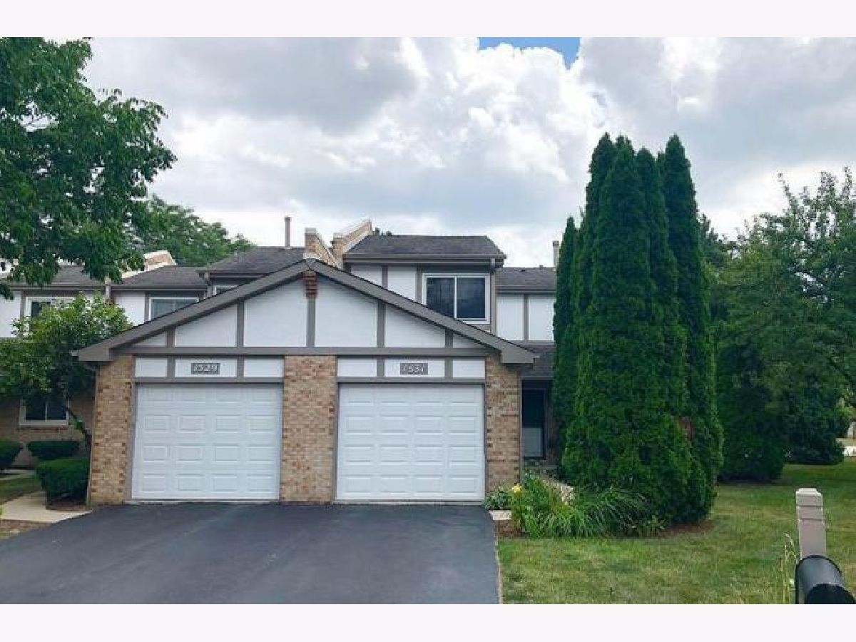 Townhomes Sold Roundtree Elk Grove Village Illinois, 1531 Columbia