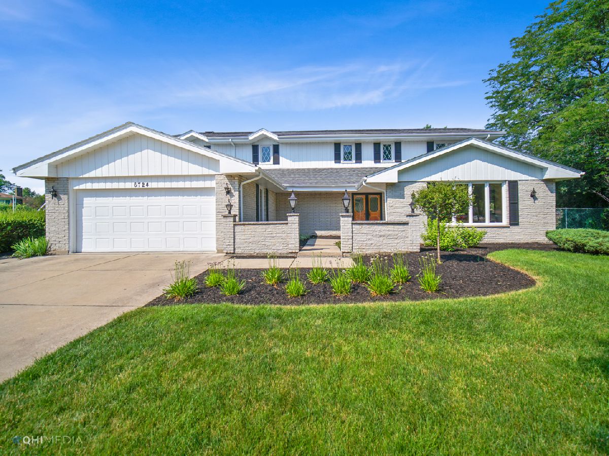Homes Sold Farmingdale Heights Darien Illinois, 6724 Trenton