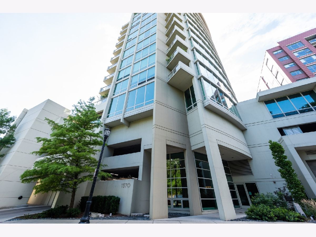 Condominiums Rented One Evanston Evanston Illinois, 1570 Elmwood