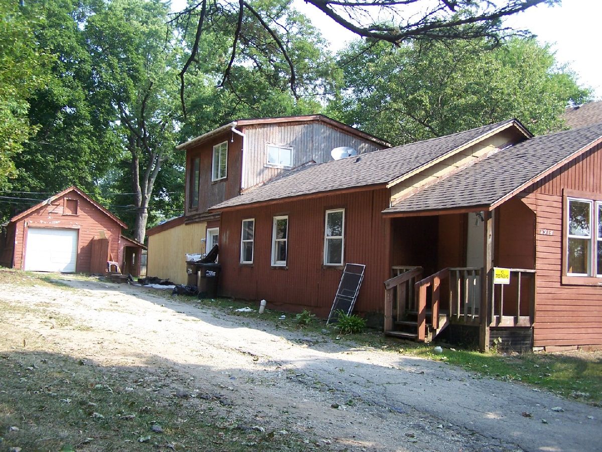 Rented Mccullom Lake Illinois, 4914 Orchard