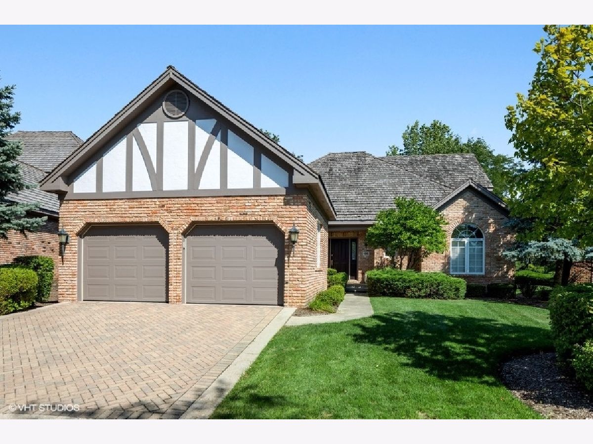 Homes & Condos & Townhomes Sold Lake Ridge Club Burr Ridge Illinois, 66 Berkshire