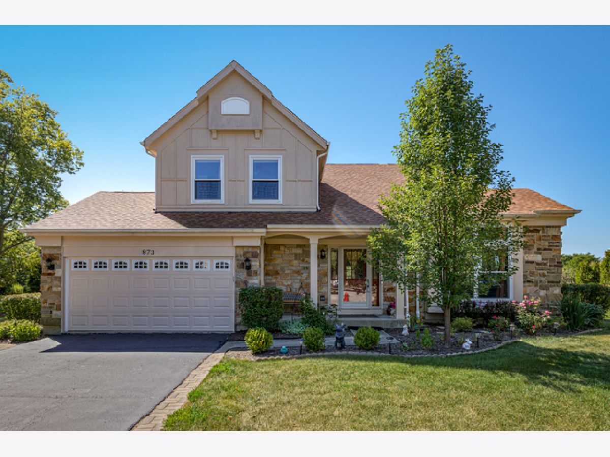 Homes Rented Chestnut Corners Lake Zurich Illinois, 873 Broadway
