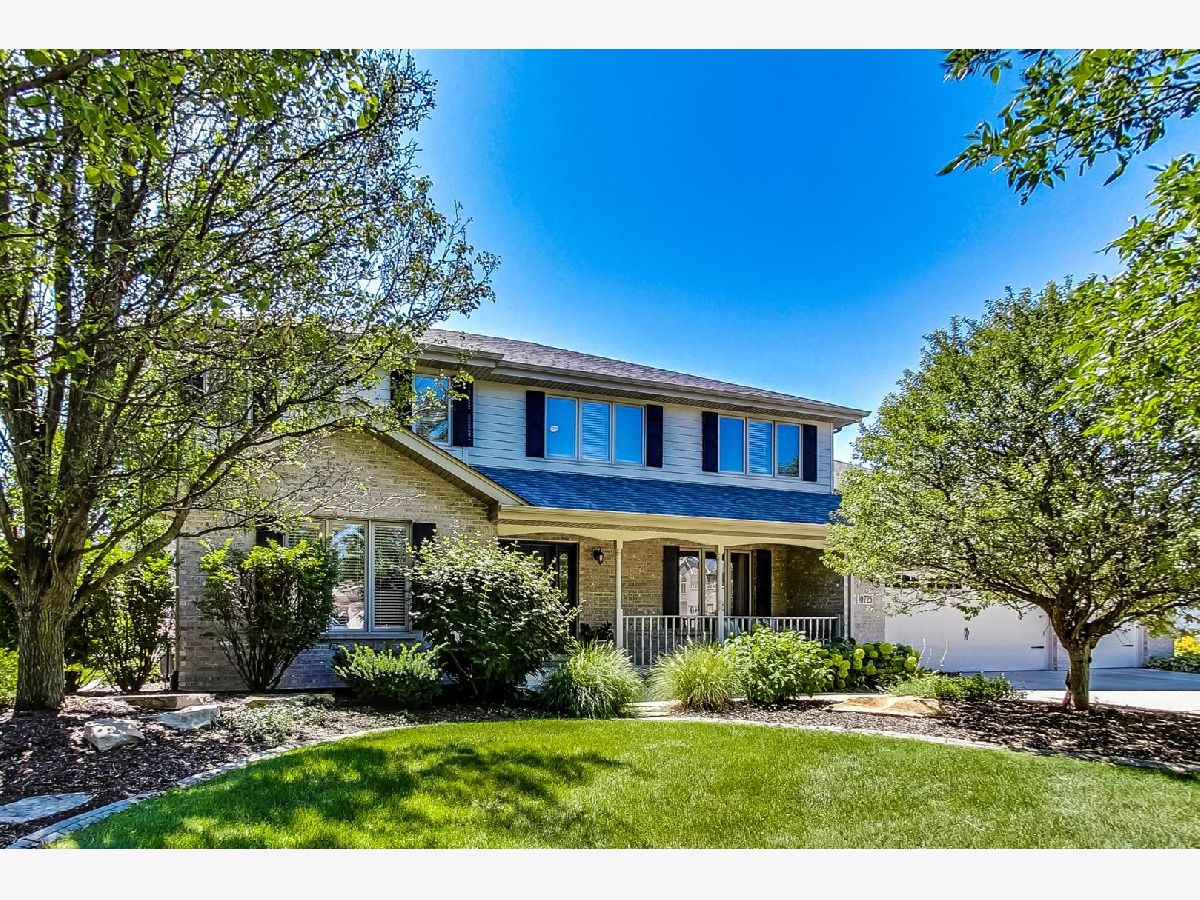 Homes Sold Barrington Square Mokena Illinois, 10725 Fintan