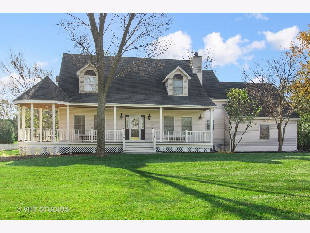 Homes Sold Valentine Manor Lake Zurich Illinois, 24223 Rose